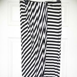 Rainbow brand love j stripped skirt sze Lrg
